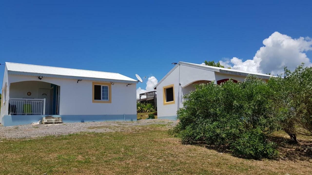 Вілла Planete Bleue Habitation Mes Desirs Beaurenom Екстер'єр фото