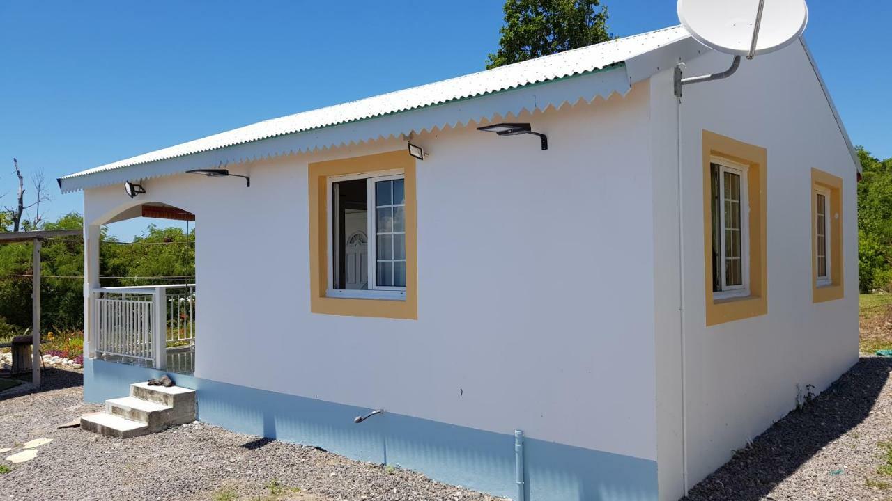Вілла Planete Bleue Habitation Mes Desirs Beaurenom Екстер'єр фото